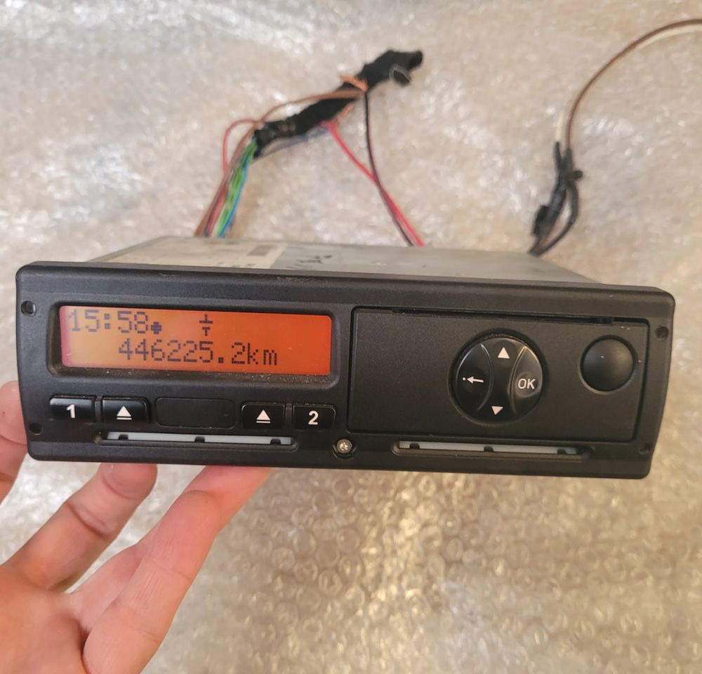 TACHGRAF DAF 1938623 R 2.1 CHWALIM116 - Tachograph for Truck: picture 1 TACHGRAF DAF 1938623 R 2.1 CHWALIM116 - Tachograph for Truck: picture 1