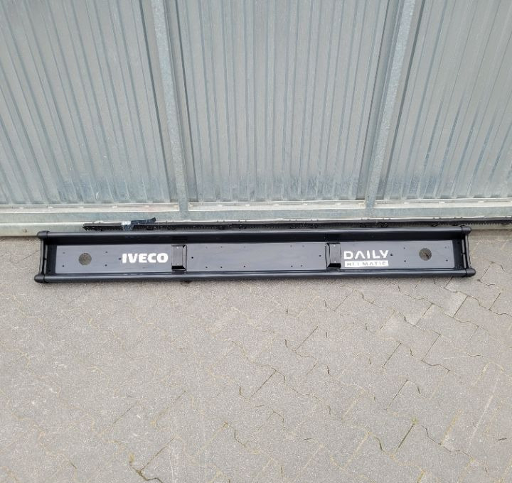 ZDERZAK TYL BELKA IVECO DAILY NM. ORYGINAL 500356844kb - Bumper for Commercial truck: picture 1 ZDERZAK TYL BELKA IVECO DAILY NM. ORYGINAL 500356844kb - Bumper for Commercial truck: picture 1