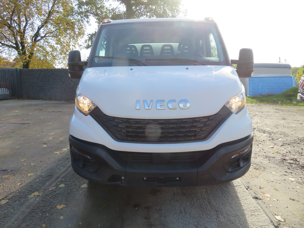 Iveco Daily 35C16 3.0 - Tipper van, Combi van: picture 2 Iveco Daily 35C16 3.0 - Tipper van, Combi van: picture 2