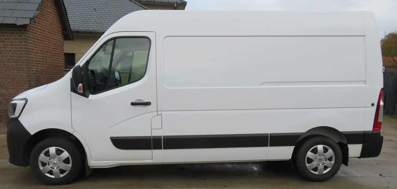 Renault Master 2.3dci - L2H2 - Panel van: picture 4 Renault Master 2.3dci - L2H2 - Panel van: picture 4