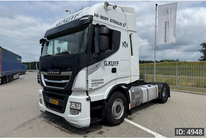 Iveco AS440STX/P Hi-Way Stralis, Euro 6, / 2 Tanks / Perfect condition / NL Truck - Tractor truck: picture 1 Iveco AS440STX/P Hi-Way Stralis, Euro 6, / 2 Tanks / Perfect condition / NL Truck - Tractor truck: picture 1