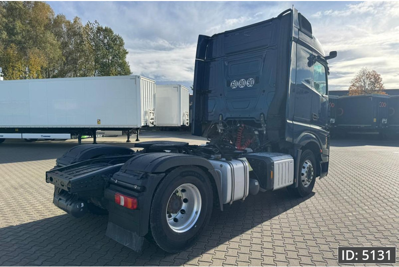 Mercedes-Benz Actros 1848 BigSpace, Euro 6, / Retarder / Standklima / Hydraulics / MP5, Intarder - Tractor truck: picture 3 Mercedes-Benz Actros 1848 BigSpace, Euro 6, / Retarder / Standklima / Hydraulics / MP5, Intarder - Tractor truck: picture 3