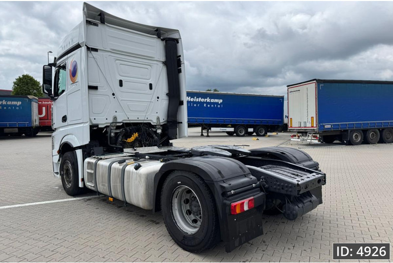 Mercedes-Benz Actros 1851 BigSpace, Euro 6, / Retarder / Standklima / 2 Tanks / BigSpace, Intarder - Tractor truck: picture 2 Mercedes-Benz Actros 1851 BigSpace, Euro 6, / Retarder / Standklima / 2 Tanks / BigSpace, Intarder - Tractor truck: picture 2