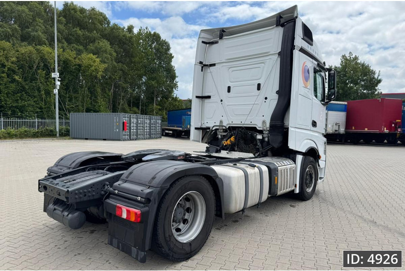Mercedes-Benz Actros 1851 BigSpace, Euro 6, / Retarder / Standklima / 2 Tanks / BigSpace, Intarder - Tractor truck: picture 3 Mercedes-Benz Actros 1851 BigSpace, Euro 6, / Retarder / Standklima / 2 Tanks / BigSpace, Intarder - Tractor truck: picture 3