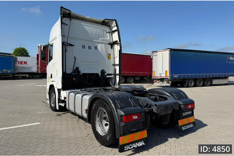 Scania R450 Topline, Euro 6, / Retarder / Standklima / 2x Tank, Intarder - Tractor truck: picture 2 Scania R450 Topline, Euro 6, / Retarder / Standklima / 2x Tank, Intarder - Tractor truck: picture 2