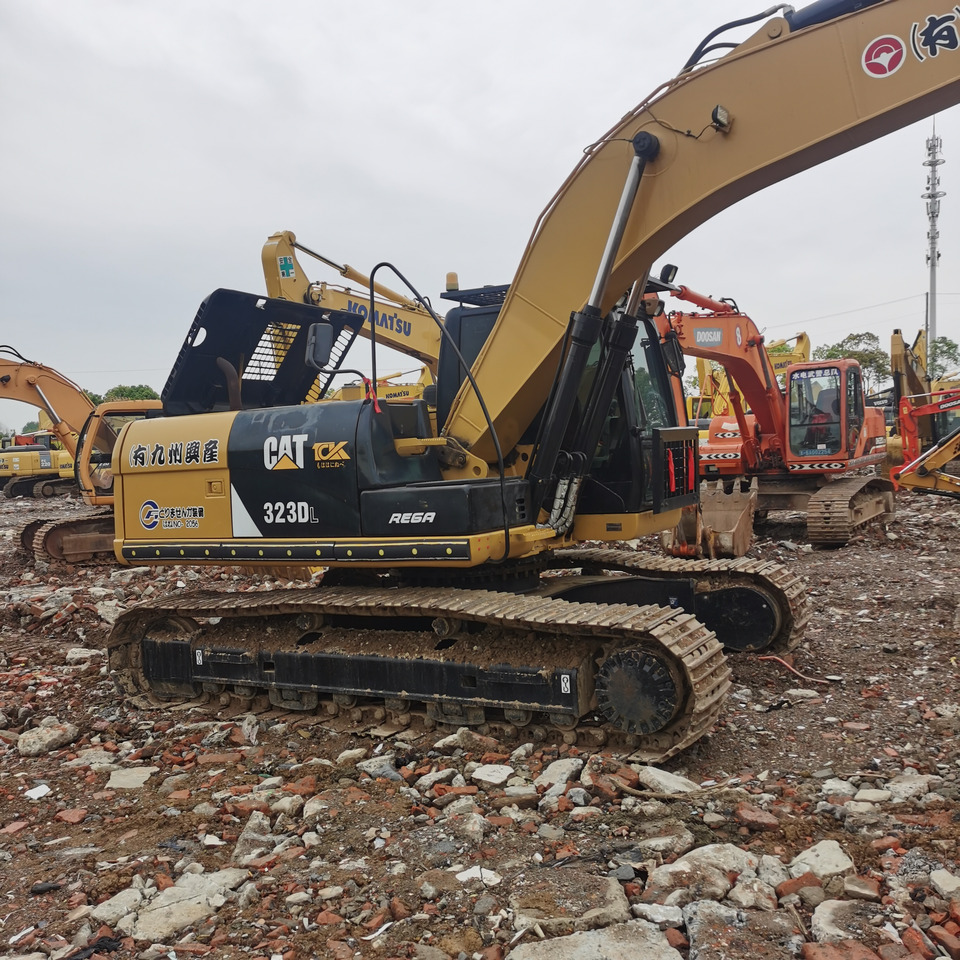 Excavator CAT 323DL Excavator Click for Discount: picture 6 Excavator CAT 323DL Excavator Click for Discount: picture 6