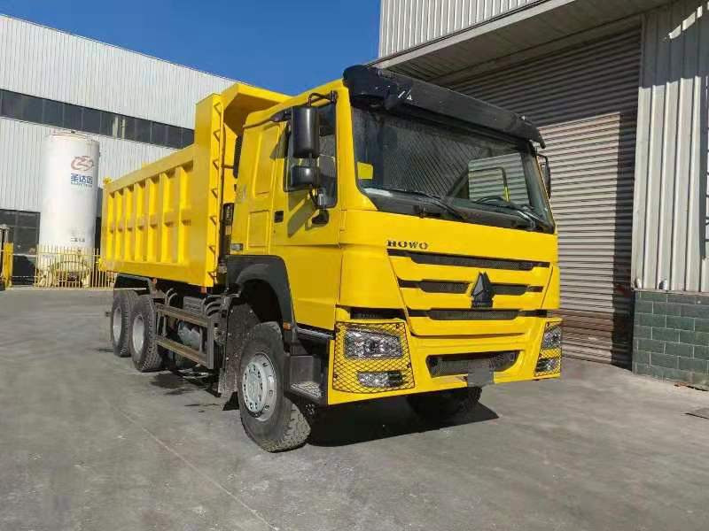 SINOTRUK HOWO 371 6X4 CLICK HERE FOR DISCOUNT - Tipper: picture 2 SINOTRUK HOWO 371 6X4 CLICK HERE FOR DISCOUNT - Tipper: picture 2