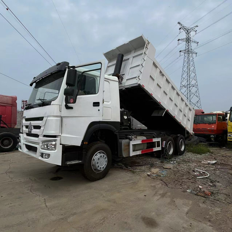 SINOTRUK HOWO 6x4 Dump Truck Click for Discount - Tipper: picture 4 SINOTRUK HOWO 6x4 Dump Truck Click for Discount - Tipper: picture 4