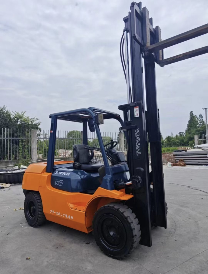 TOYOTA 5Ton Forklift Click Here for Discount - Diesel forklift: picture 5 TOYOTA 5Ton Forklift Click Here for Discount - Diesel forklift: picture 5