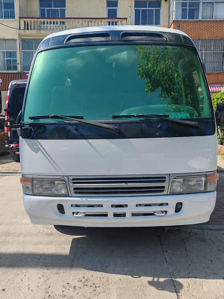 TOYOTA Hiace Bus 13 Seats - Coach: picture 2 TOYOTA Hiace Bus 13 Seats - Coach: picture 2