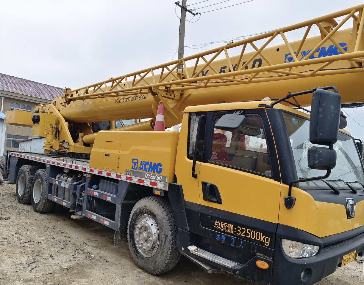 XCMG Crane QY25K 25Ton - Crane: picture 2 XCMG Crane QY25K 25Ton - Crane: picture 2