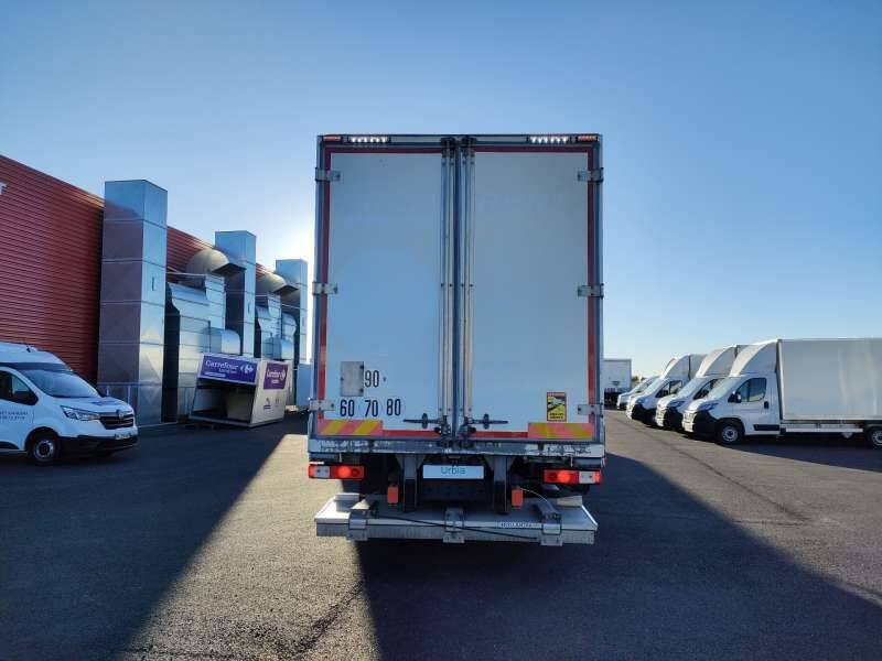 Camion Porteur 19 TONNES 280 CV HAYON 2 PORTES AR - Box truck: picture 2 Camion Porteur 19 TONNES 280 CV HAYON 2 PORTES AR - Box truck: picture 2