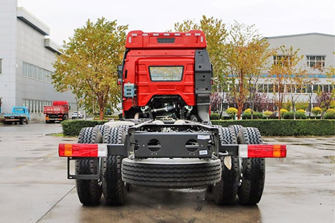 FAW New Faw J6P 390 Trucks for Sale in Nigeria - Cab chassis truck: picture 4 FAW New Faw J6P 390 Trucks for Sale in Nigeria - Cab chassis truck: picture 4