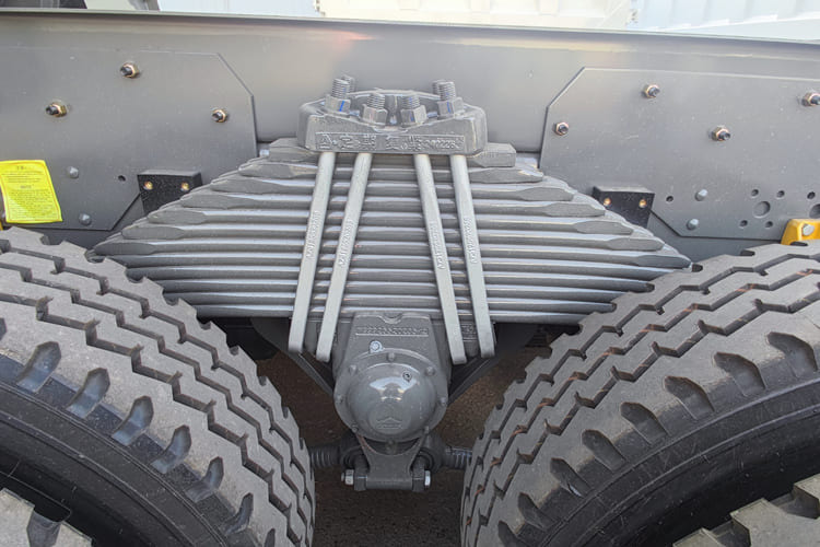 SINOTRUK Sinotruk Howo 6x4 Tipper Truck Price - Tipper: picture 5 SINOTRUK Sinotruk Howo 6x4 Tipper Truck Price - Tipper: picture 5