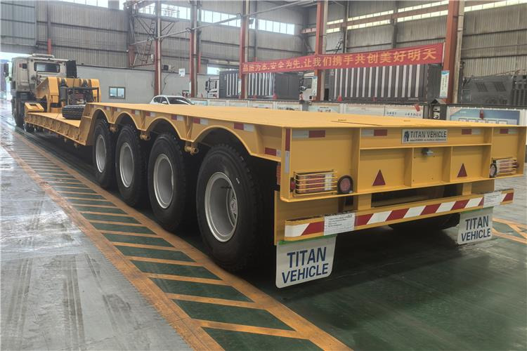 TITAN 4 Axle 100 Ton Removable Gooseneck Trailer for Sale in PNG - Low loader semi-trailer: picture 2 TITAN 4 Axle 100 Ton Removable Gooseneck Trailer for Sale in PNG - Low loader semi-trailer: picture 2