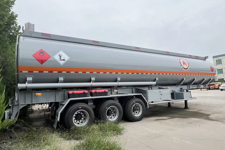 TITAN 45000 Liters Fuel Tanker Trailer for sale in Tanzania - Tanker semi-trailer: picture 3 TITAN 45000 Liters Fuel Tanker Trailer for sale in Tanzania - Tanker semi-trailer: picture 3