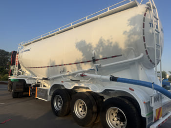 TITAN Bulker Trailer Truck for Sale in Jamaica - Tanker semi-trailer: picture 2 TITAN Bulker Trailer Truck for Sale in Jamaica - Tanker semi-trailer: picture 2