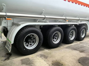TITAN Diesel Tanker Trailer for Sale in Sierra Leone - Tanker semi-trailer: picture 4 TITAN Diesel Tanker Trailer for Sale in Sierra Leone - Tanker semi-trailer: picture 4