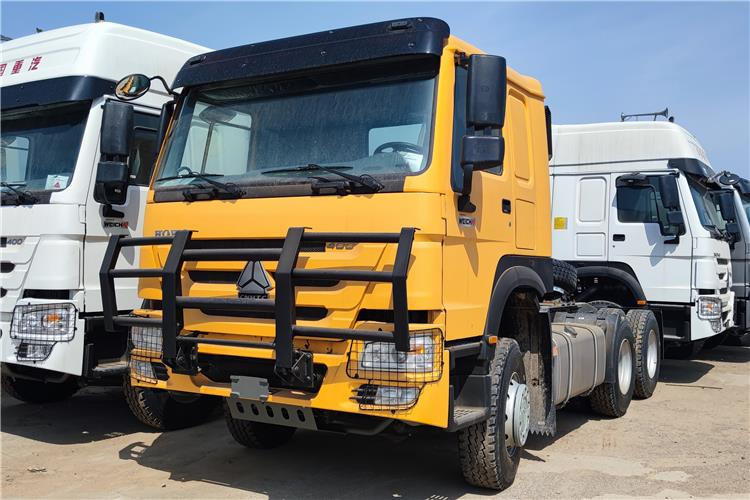 SINOTRUK CNHTC Howo Truck Tractor 400 HP 10 Wheeler for Sale In Malawi - Tractor truck: picture 4 SINOTRUK CNHTC Howo Truck Tractor 400 HP 10 Wheeler for Sale In Malawi - Tractor truck: picture 4