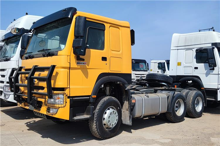 SINOTRUK CNHTC Howo Truck Tractor 400 HP 10 Wheeler for Sale In Malawi - Tractor truck: picture 1 SINOTRUK CNHTC Howo Truck Tractor 400 HP 10 Wheeler for Sale In Malawi - Tractor truck: picture 1