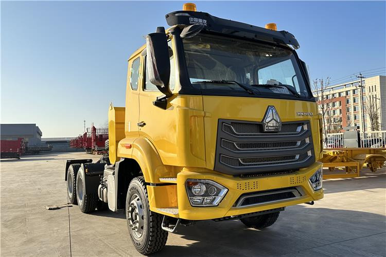 SINOTRUK Howo New Model 371 HP Truck Head for Sale In Zambia - Tractor truck: picture 1 SINOTRUK Howo New Model 371 HP Truck Head for Sale In Zambia - Tractor truck: picture 1