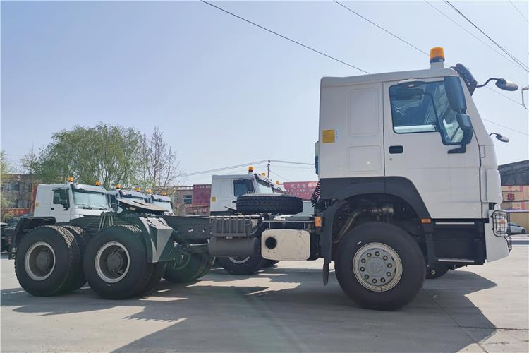 SINOTRUK Howo New Model 430HP Truck Tractor Price In Mauritania - Tractor truck: picture 2 SINOTRUK Howo New Model 430HP Truck Tractor Price In Mauritania - Tractor truck: picture 2