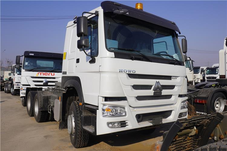 SINOTRUK Howo Truck Head Price 400HP for Sale In Guinea - Tractor truck: picture 1 SINOTRUK Howo Truck Head Price 400HP for Sale In Guinea - Tractor truck: picture 1