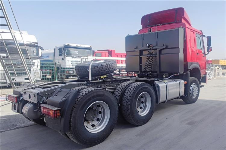 Sinotruk Howo 380hp 6x4 truck tractor for sale in Congo - Tractor truck: picture 2 Sinotruk Howo 380hp 6x4 truck tractor for sale in Congo - Tractor truck: picture 2