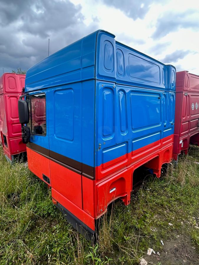 DAF DAF XF105-410 Bleue - Cab for Truck: picture 5 DAF DAF XF105-410 Bleue - Cab for Truck: picture 5