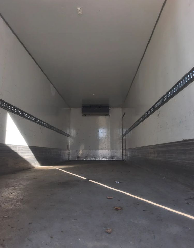 Refrigerator truck Renault GAMA D 18.320  chłodnia izoterma 19 palet: picture 7