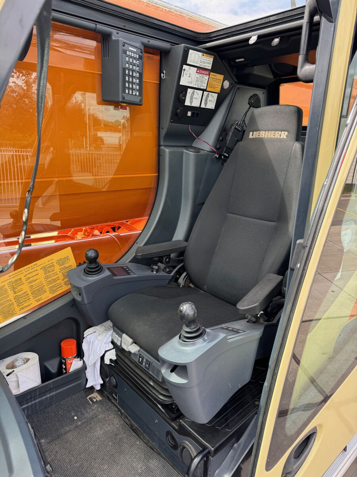 All terrain crane Liebherr Liebherr LTM 1120-4.1: picture 19