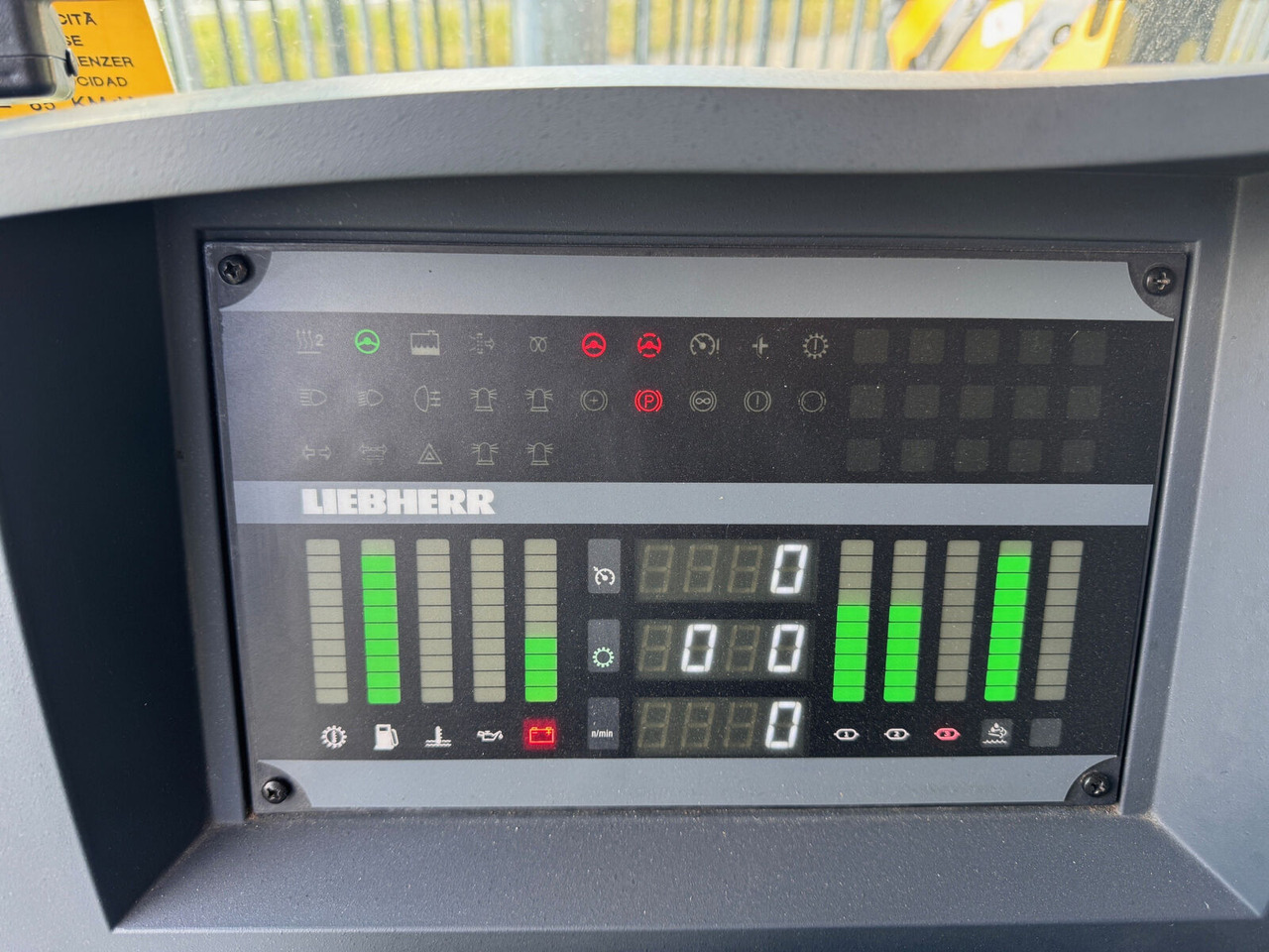 All terrain crane Liebherr Liebherr LTM 1120-4.1: picture 8