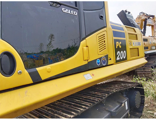 2022 Komatsu PC200 - Crawler excavator: picture 2 2022 Komatsu PC200 - Crawler excavator: picture 2