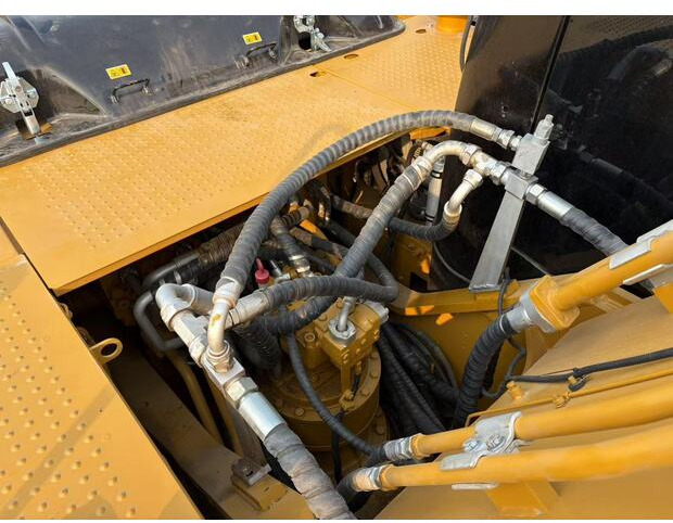 2023 Caterpillar 325 leasing 2023 Caterpillar 325: picture 7