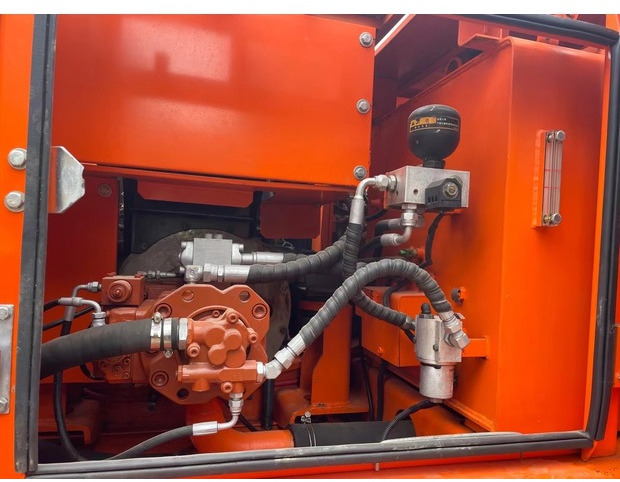 2023 Doosan DH150 - Crawler excavator: picture 4 2023 Doosan DH150 - Crawler excavator: picture 4