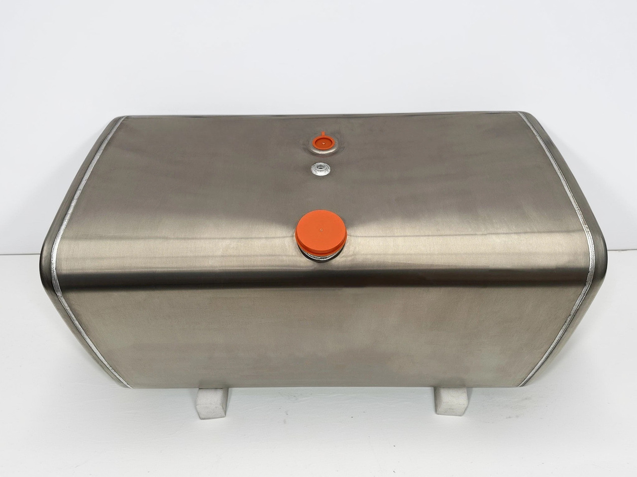 MAN - Fuel tank: picture 1 MAN - Fuel tank: picture 1