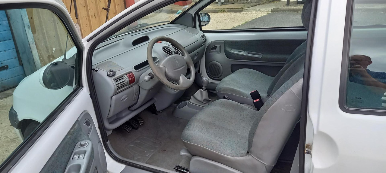 TWINGOO ESSENCE - Hatchback: picture 3 TWINGOO ESSENCE - Hatchback: picture 3