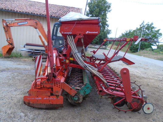 Combine seed drill Kverneland das + Kuhn herse rotative: picture 8 Combine seed drill Kverneland das + Kuhn herse rotative: picture 8