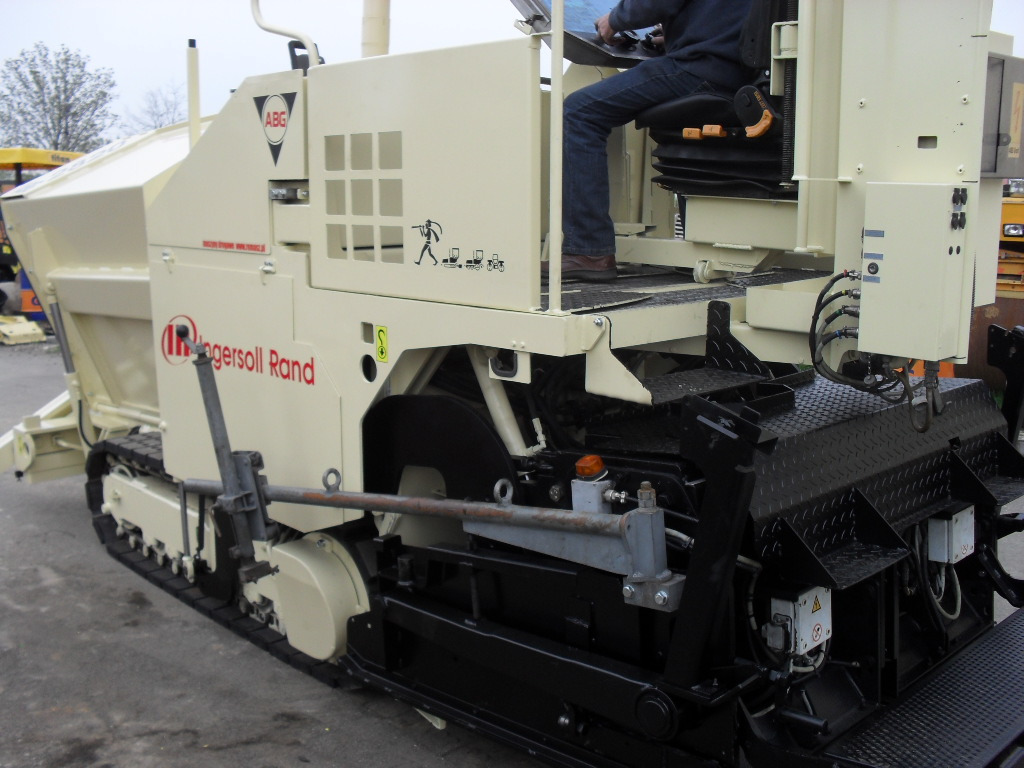 ABG TITAN 2820 - Asphalt paver: picture 1 ABG TITAN 2820 - Asphalt paver: picture 1