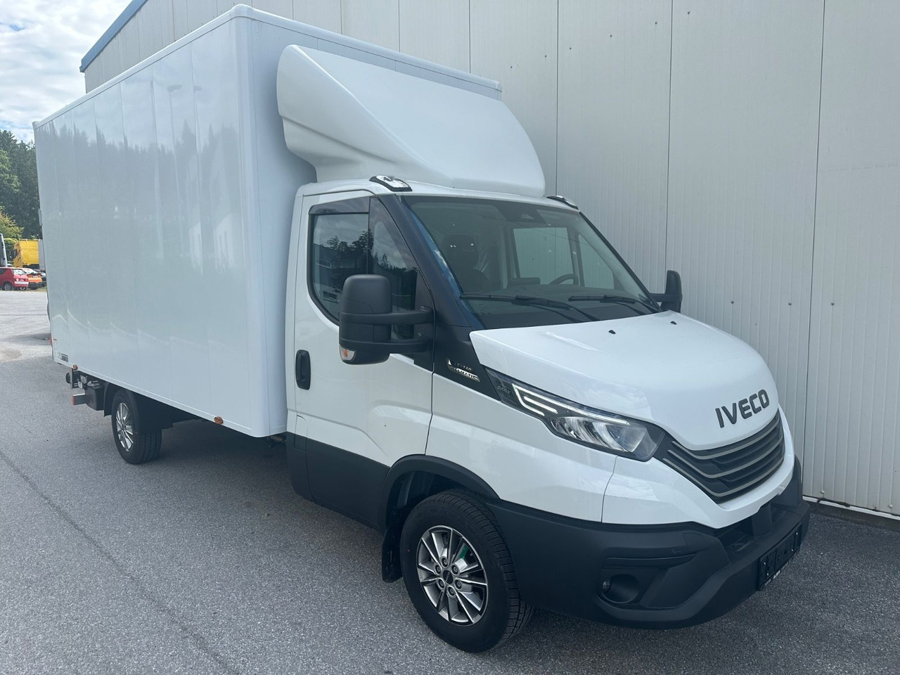 Iveco Daily 35S14  8g HiMatic LBW Mod 2025 - Closed box van: picture 2 Iveco Daily 35S14  8g HiMatic LBW Mod 2025 - Closed box van: picture 2