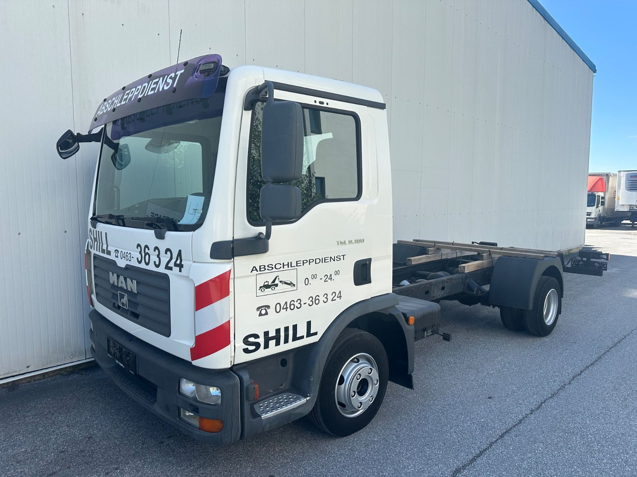 MAN TGL 8.180 - Cab chassis truck: picture 1 MAN TGL 8.180 - Cab chassis truck: picture 1