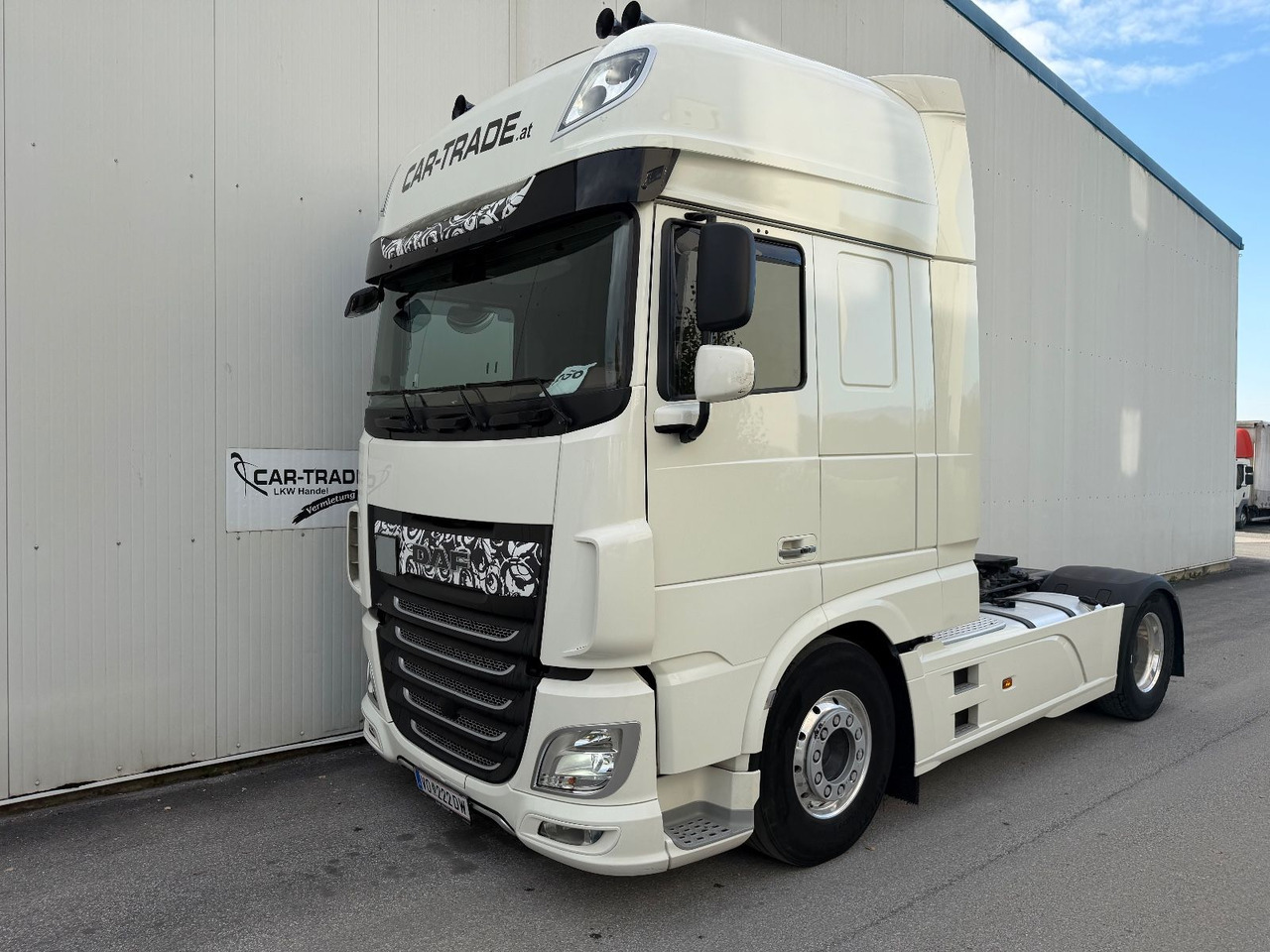 DAF XF 530 Vollausstattung Vollluft 2l-Hydraulik - Tractor truck: picture 1 DAF XF 530 Vollausstattung Vollluft 2l-Hydraulik - Tractor truck: picture 1