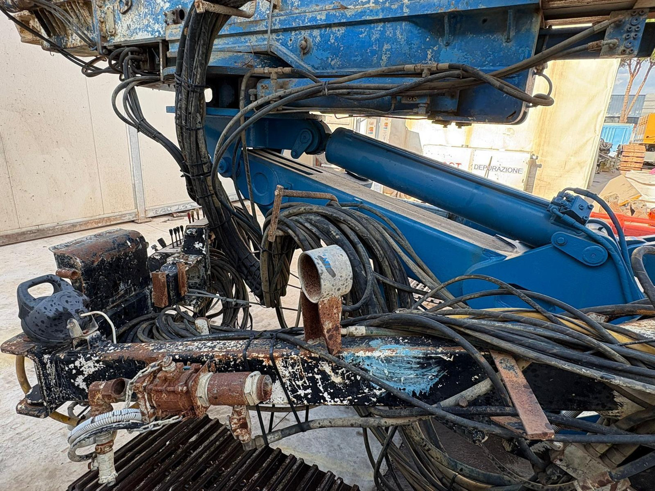 Soilmec SM 401 - Drilling machine: picture 3 Soilmec SM 401 - Drilling machine: picture 3