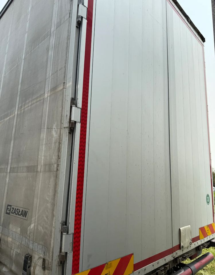 MAN - Curtain side truck: picture 5 MAN - Curtain side truck: picture 5