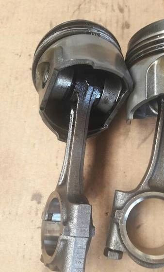 Kubota v1200 tłoki z korbowodami - Connecting rod for Truck: picture 3 Kubota v1200 tłoki z korbowodami - Connecting rod for Truck: picture 3