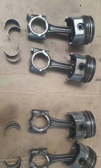 Kubota v1200 tłoki z korbowodami - Connecting rod for Truck: picture 1 Kubota v1200 tłoki z korbowodami - Connecting rod for Truck: picture 1