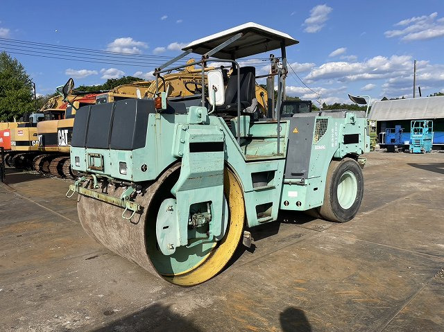 BOMAG BW144AC-2 - Combination roller: picture 1 BOMAG BW144AC-2 - Combination roller: picture 1