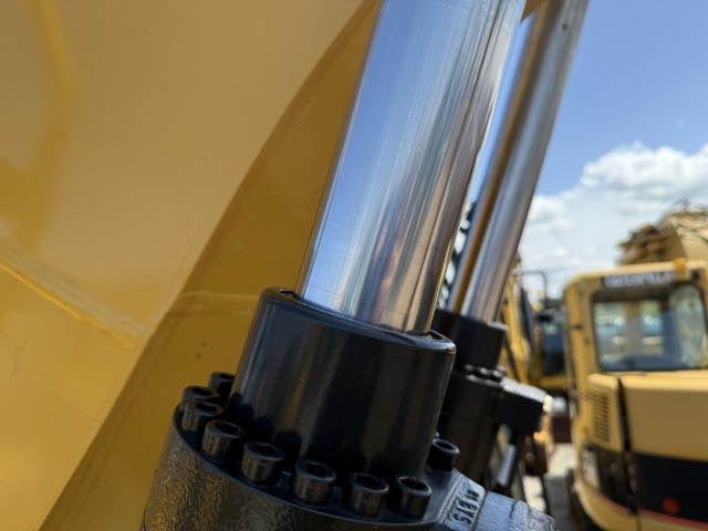 Crawler excavator CAT 313GC-07C: picture 20