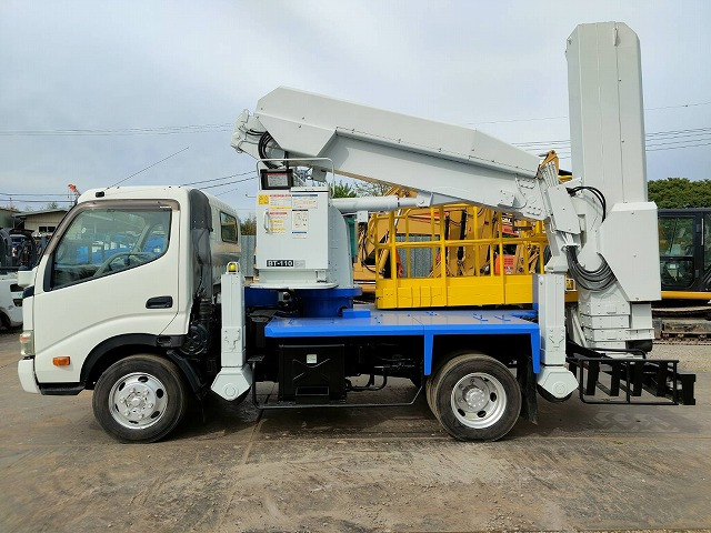 TADANO BT-110-1 - Truck with aerial platform: picture 2 TADANO BT-110-1 - Truck with aerial platform: picture 2