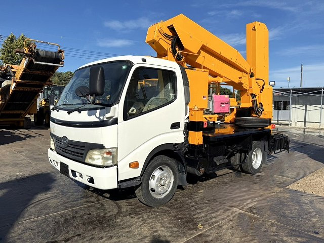 TADANO BT-200-2 - Truck with aerial platform: picture 1 TADANO BT-200-2 - Truck with aerial platform: picture 1